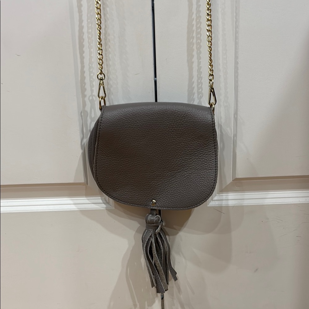 Elegant Grey Leather Crossbody Bag